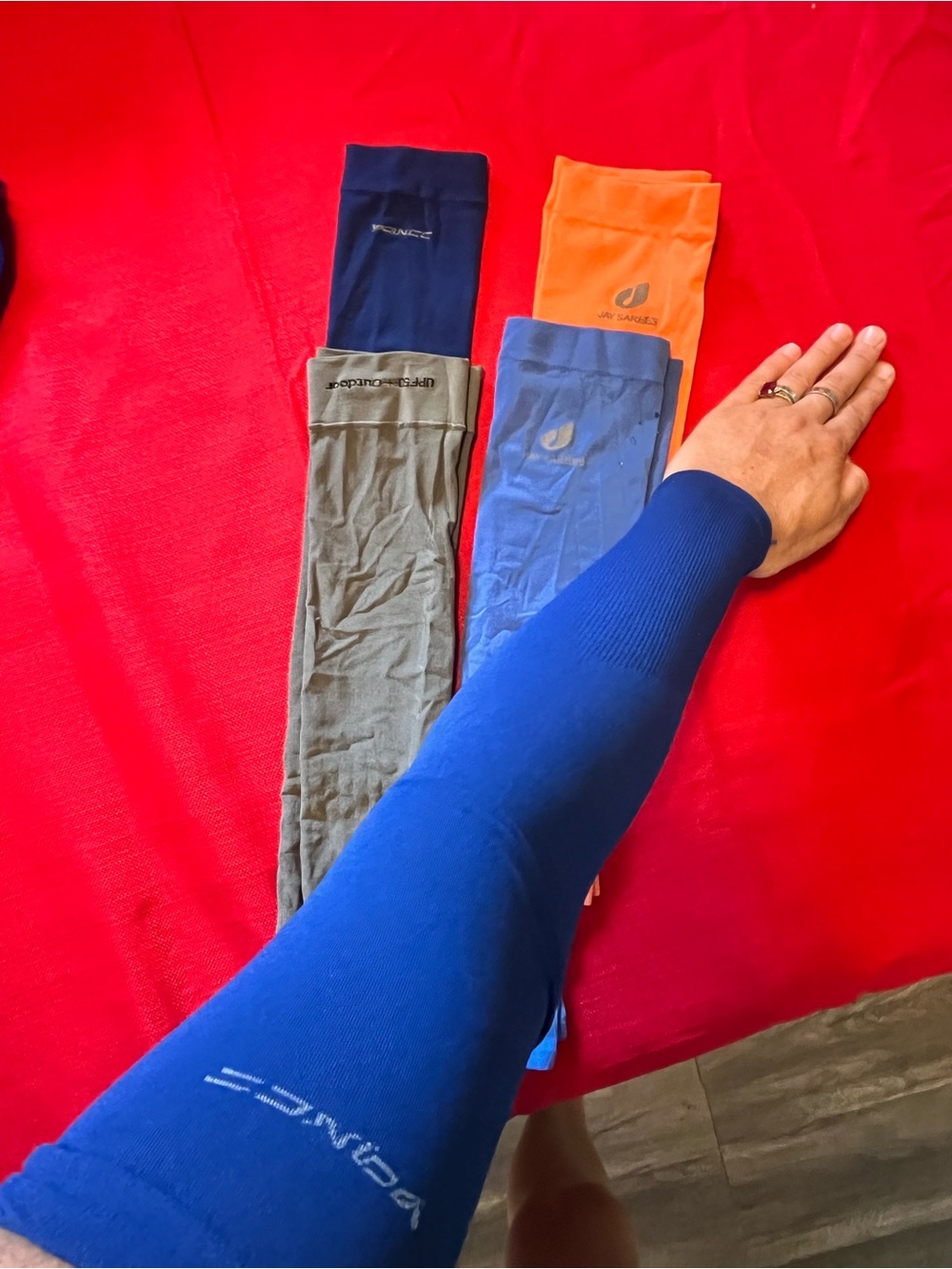 Men's and Women's Compression Arm Sleeve - Blue Orange gray 4 pair H84